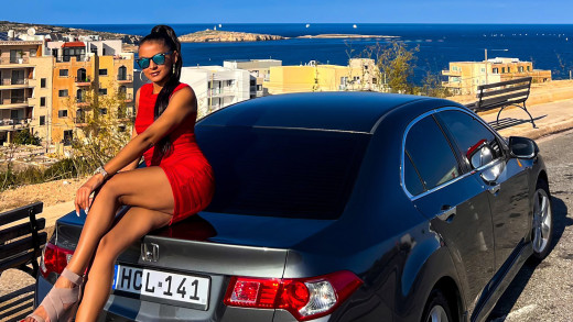 1758689 (a): :1920x1080